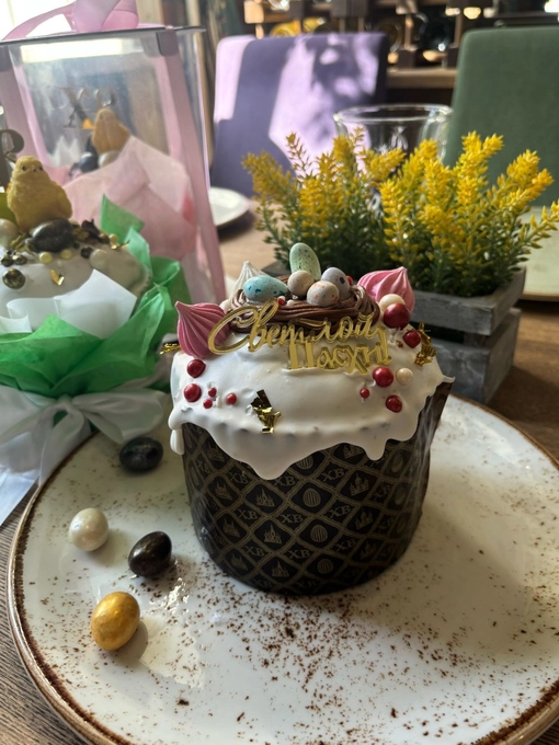 Кулич пасхальный с шоколадным кремом